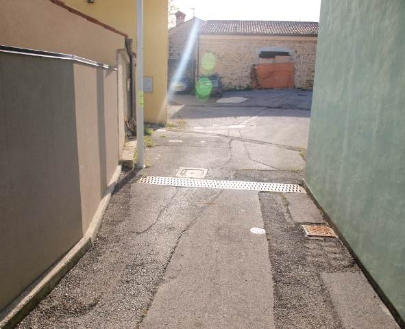 Hiša št. 14 / Civico 14